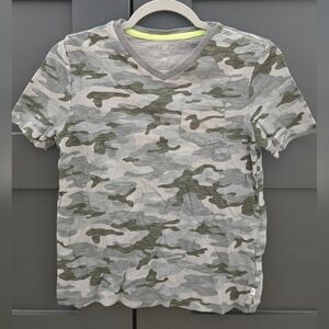 GAP Kids Green and Gray Camo Tee